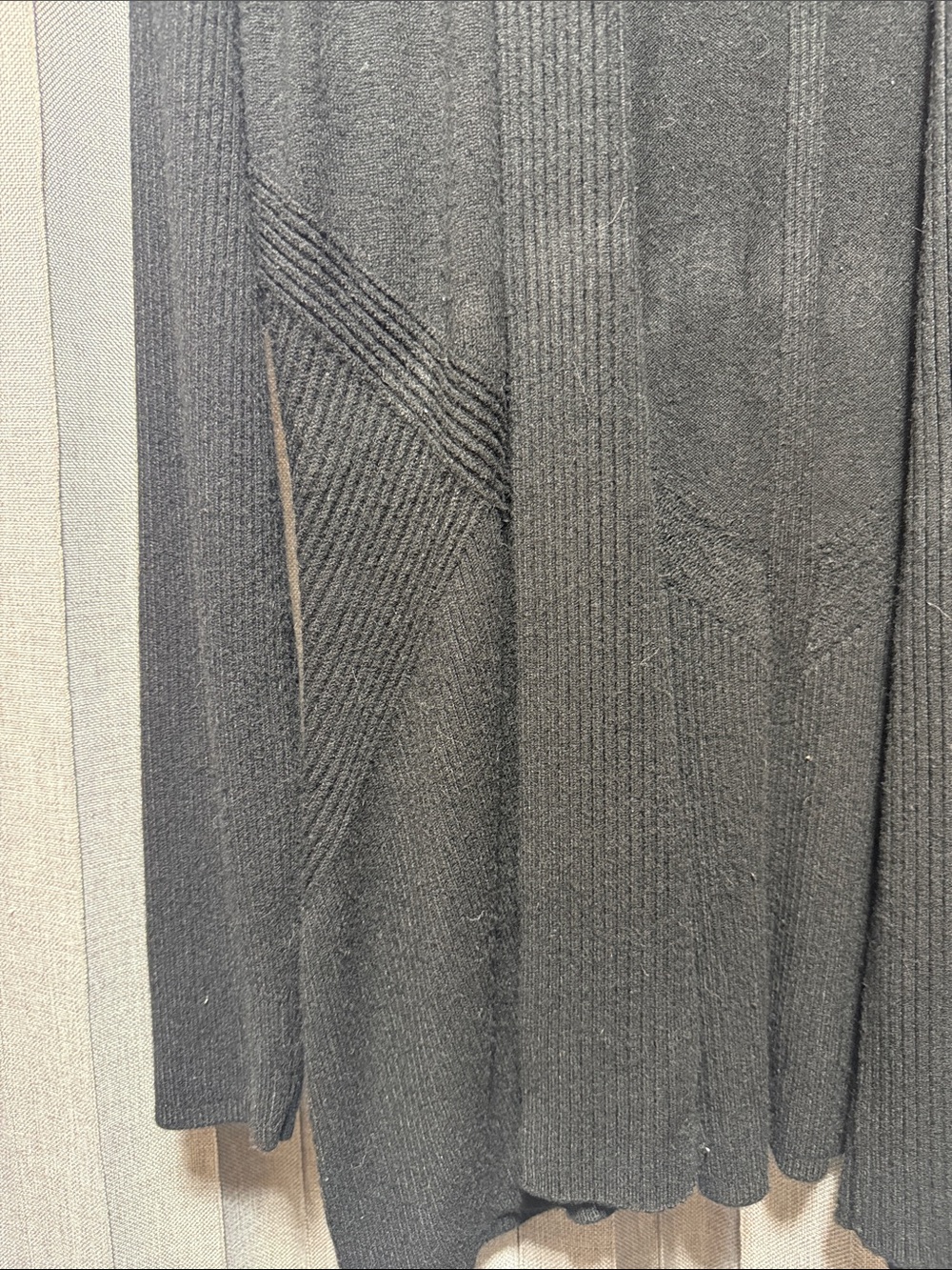 Black Open-Front Ribbed Trim Cardigan - Picture 4 of 5